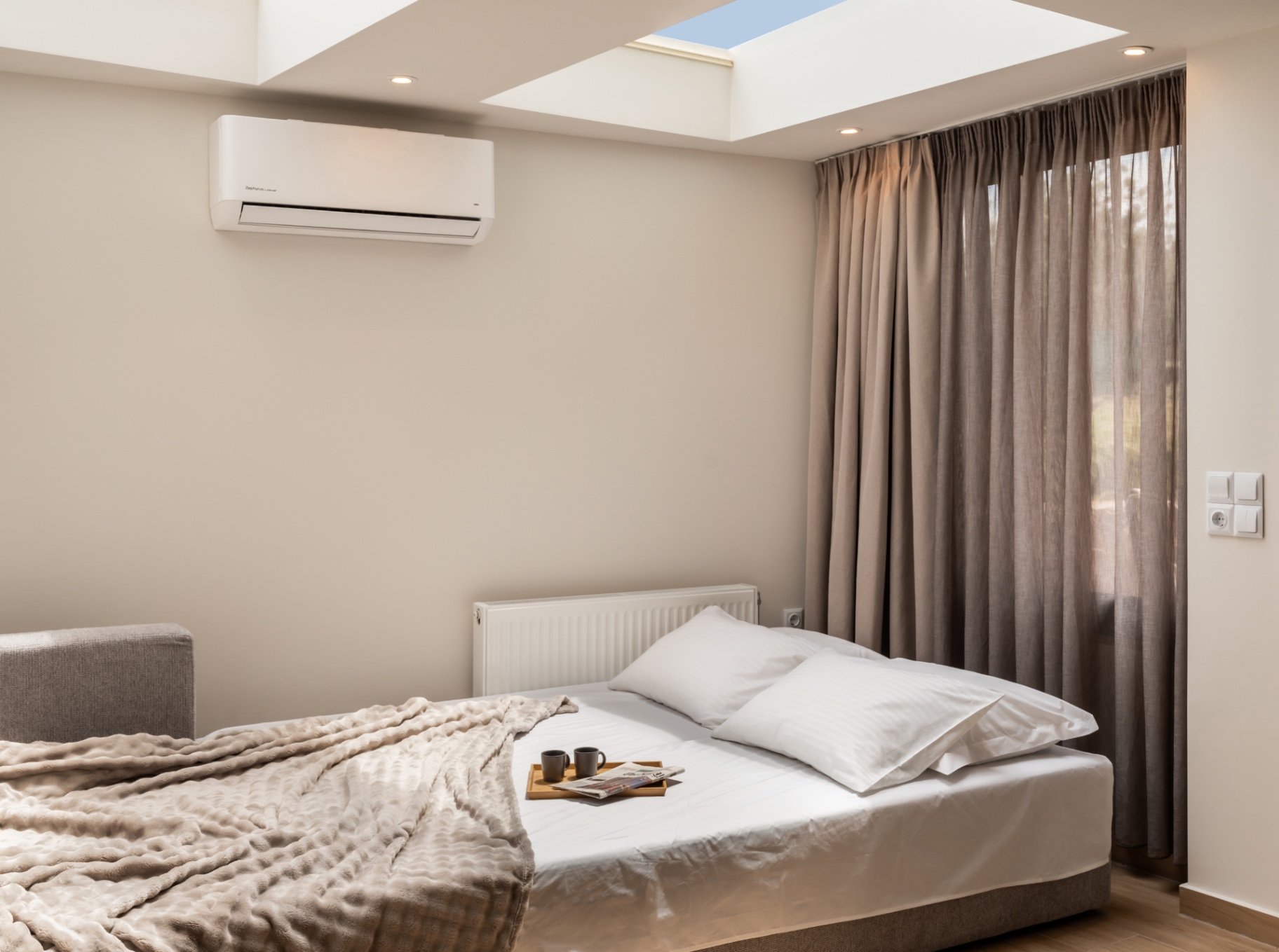 Υπνοδωμάτιο με skylight